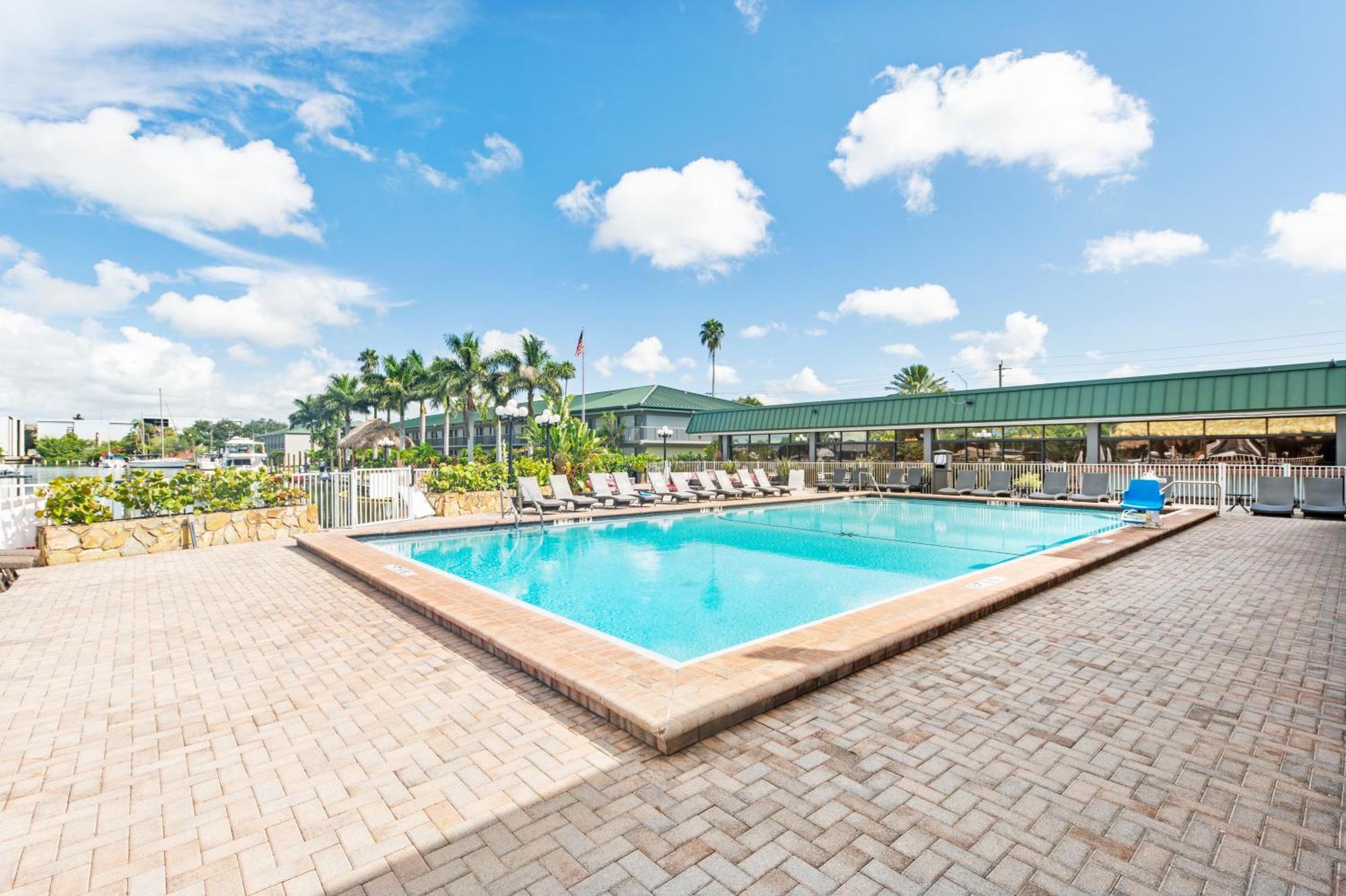 Aparthotel Bay Breeze South Bradenton Zewnętrze zdjęcie
